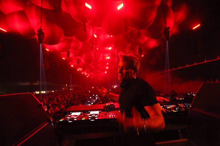 61294360 10157425662660209 4176618389826961408 n